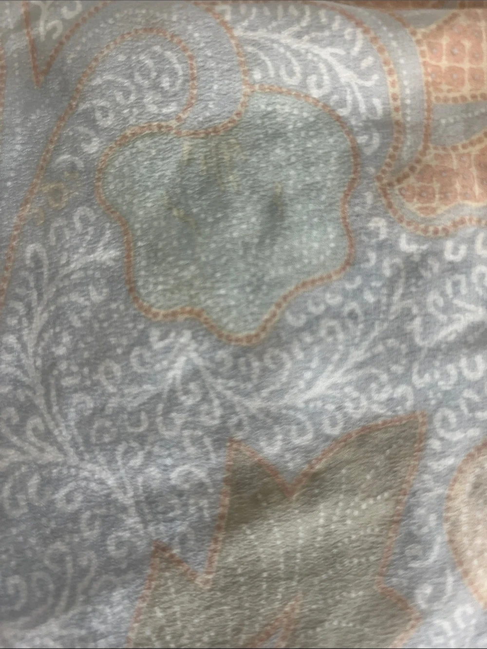 Liz Claiborne luxurious silk